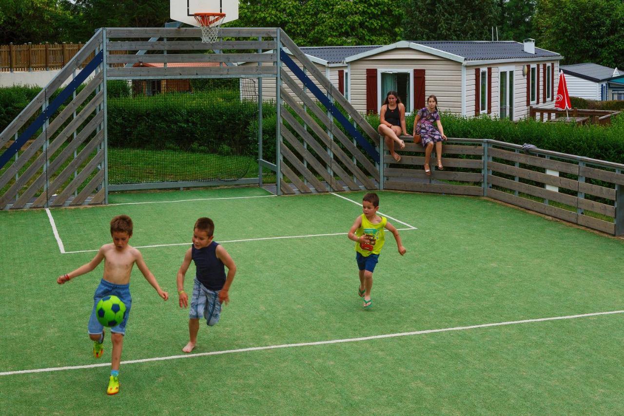 Camping Village Parisien Varreddes Buitenkant foto